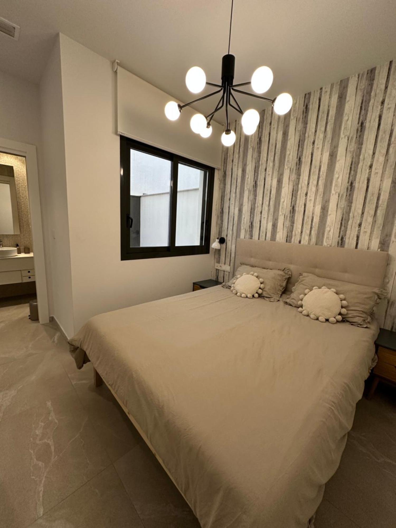 Casa Nola Appartement Torrevieja Buitenkant foto